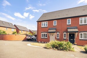 ด้านหน้าที่พัก