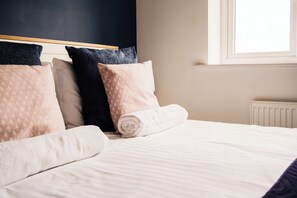 Iron/ironing board, free WiFi - Beautiful 3 Bedroom Home Near Worcester (Worcester)