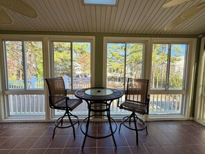 تناول الطعام