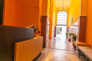 Lobby - Mérida Vacation for Families & Friends – Two Double Rooms with Outdoor Pool (Mérida)