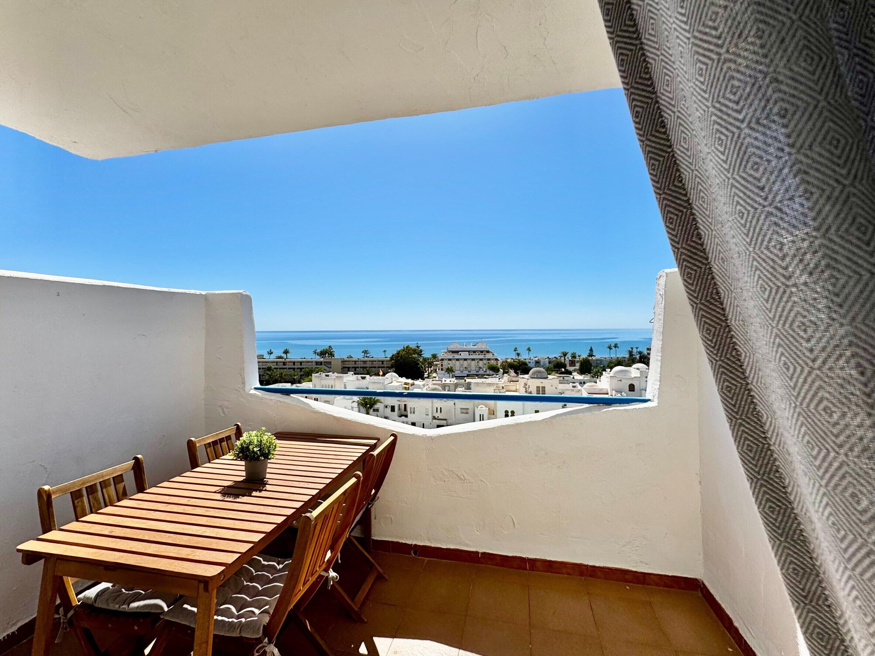 Apartment | Balcony