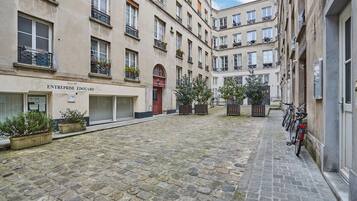 Apartment | Exterior