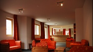 Apartment | Living room - Cosy Apartment Near ski Slope (Nendaz)