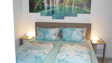 2 Schlafzimmer, Bügeleisen/Bügelbrett, WLAN, Bettwäsche