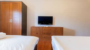 Family Room, Non Smoking, Private Bathroom | Laptop workspace, free WiFi