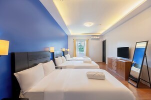 Family Room, Multiple Beds, Non Smoking, Private Bathroom | Laptop workspace, free WiFi