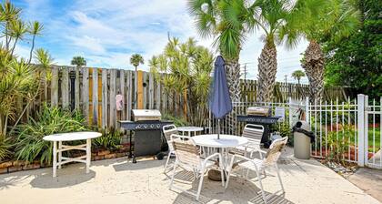 Steps to Sand: Condo w/ Pool Access in Cocoa Beach