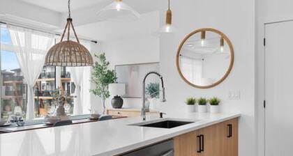 The Zen Den: 3 BR Brand New, Garage, AC, BBQ