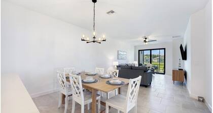 Pet-Friendly Verdana Village Villa | 3BR| Sleeps 8 | Pool & Fitness