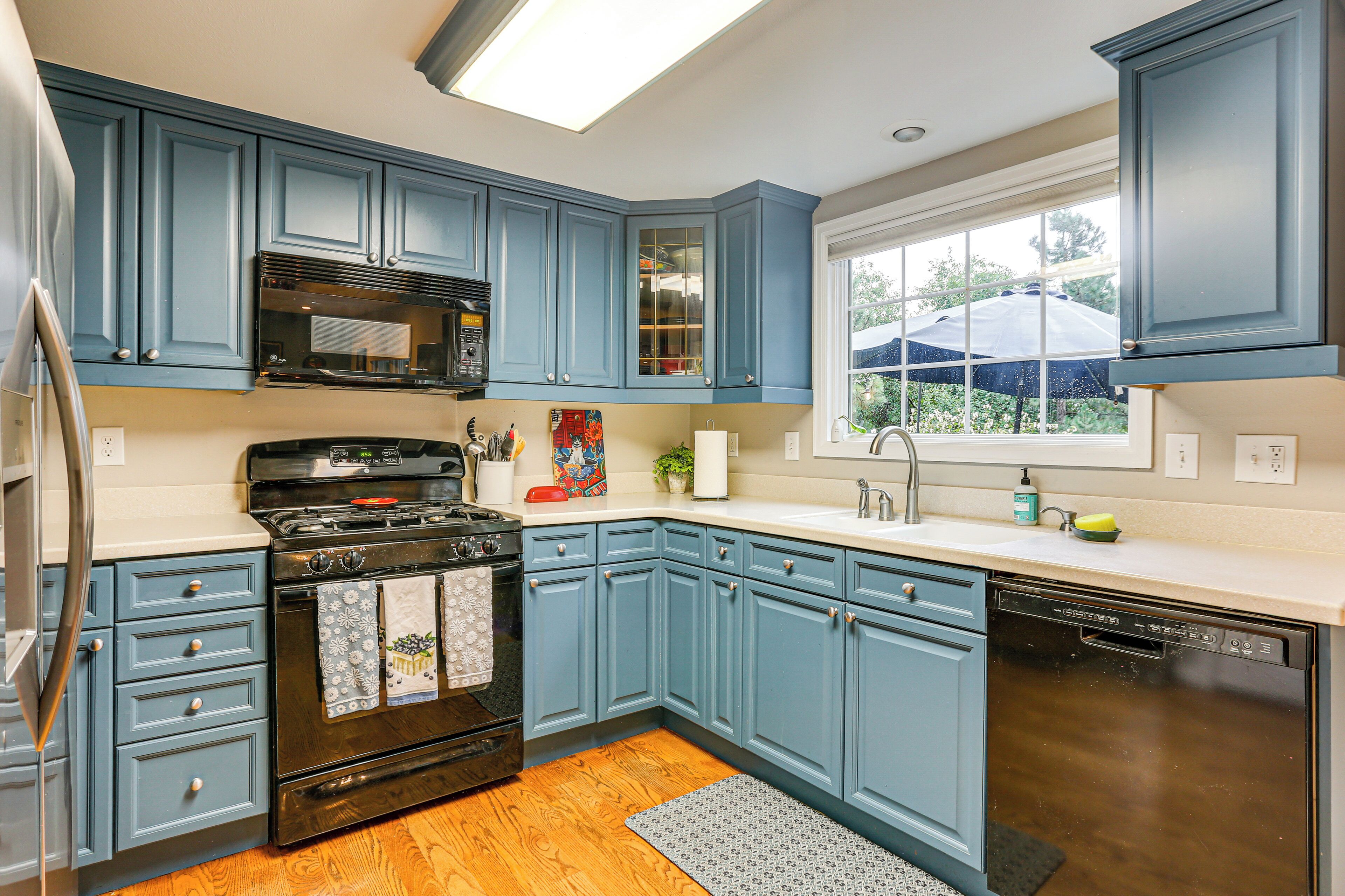 House (5 Bedrooms) | Interior