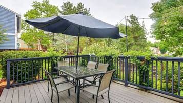 House (5 Bedrooms) | Interior