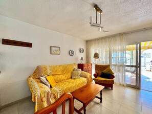 Bungalow | Living room