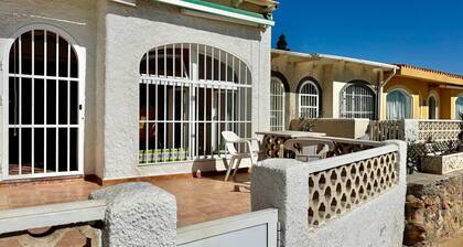 Belvilla by Oyo Luxury Tropicana Club