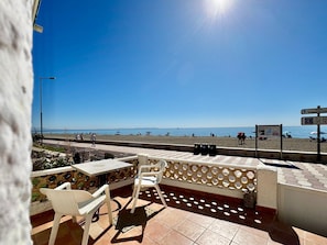 Bungalow | View from property - Belvilla by Oyo Luxury Tropicana Club (Roquetas de Mar)