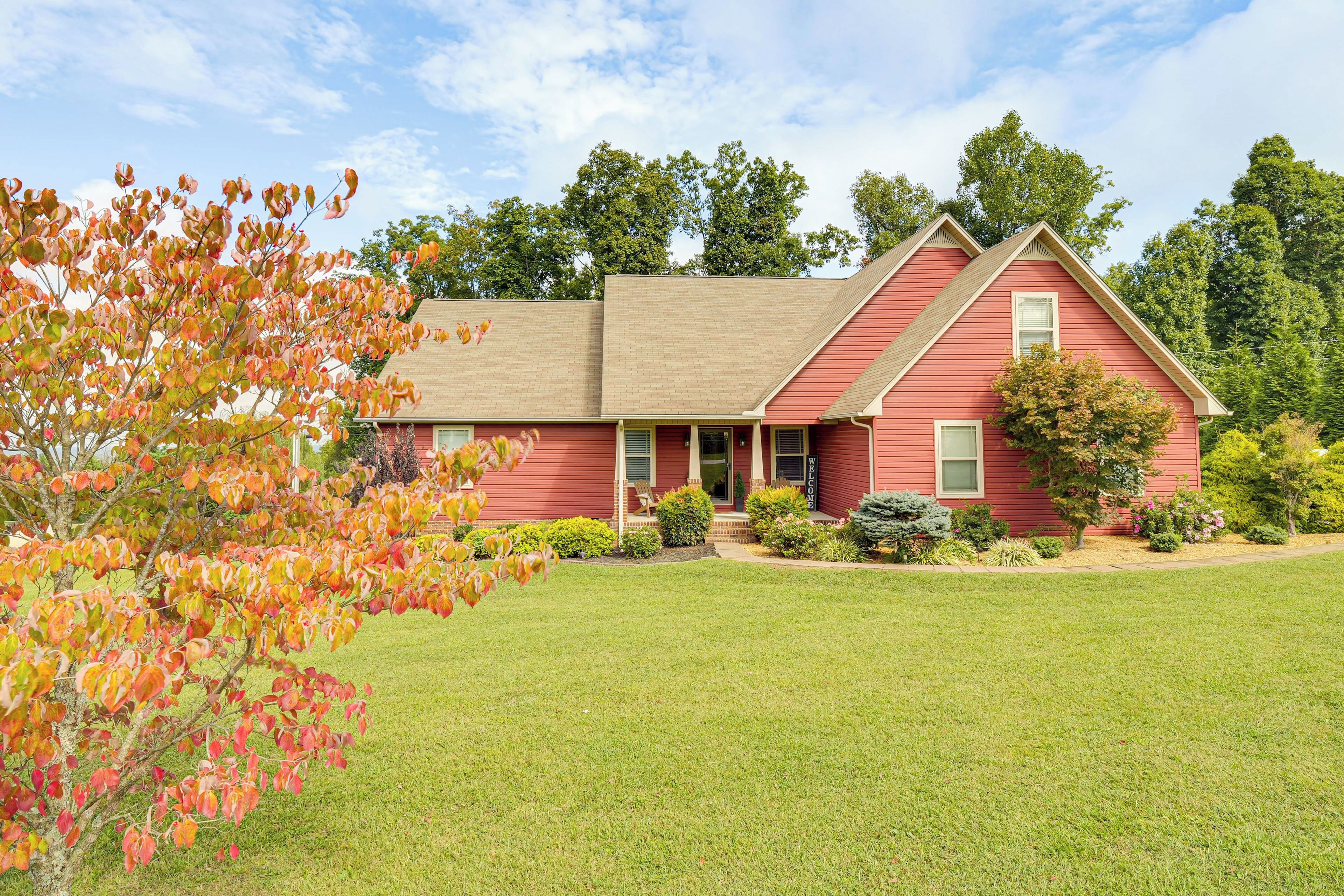 House (4 Bedrooms) | Front of property