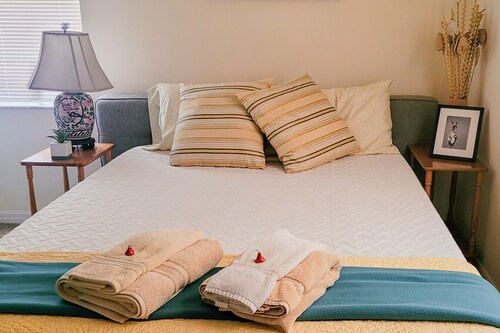 Crystal River Retreat - Salt Water Pool