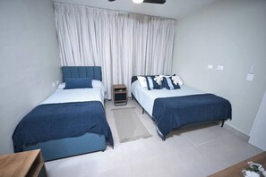 Apartemen, 1 kamar tidur, Boleh Merokok, balkon | 1 kamar tidur