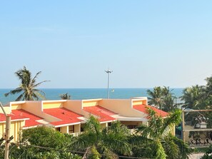 الإطلالة من المنشأة