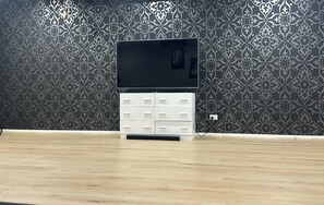 Interior - Spacious House in Redbank Plains (Redbank Plains)
