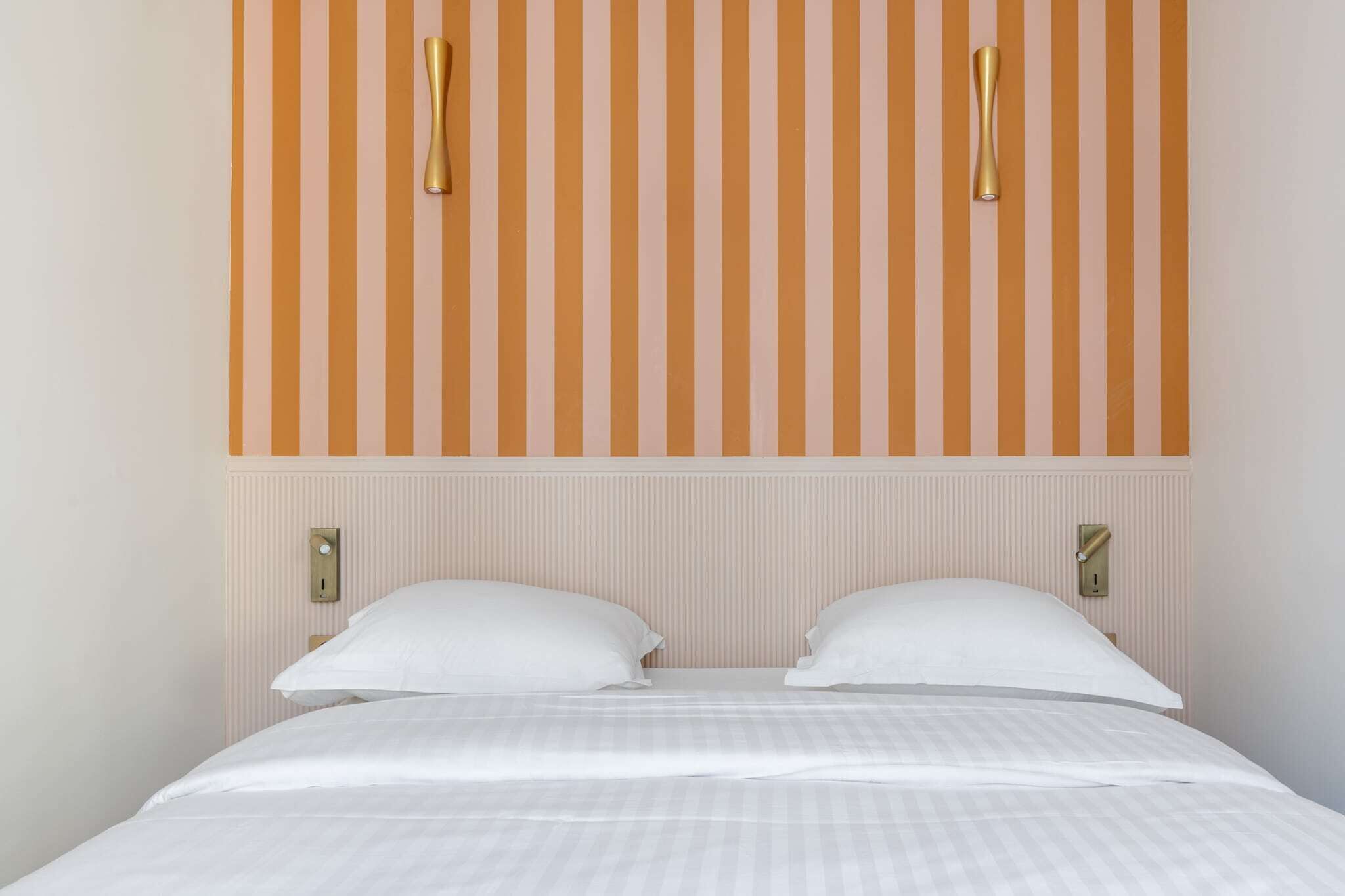 1 bedroom, internet, bed sheets