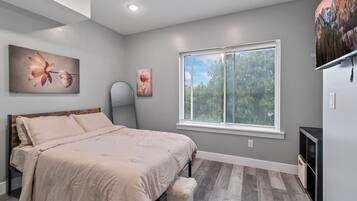 2 habitaciones, tabla de planchar con plancha y wifi gratis