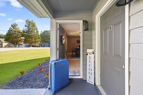 Apartment, 2 Bedrooms | Exterior detail