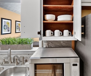 Apartment, 2 Bedrooms | Interior - Serenity Landing - 5 Minutes to Airport - Sleeps 6 (Atlanta)