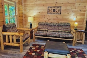Cabin, 2 Bedrooms | Living area