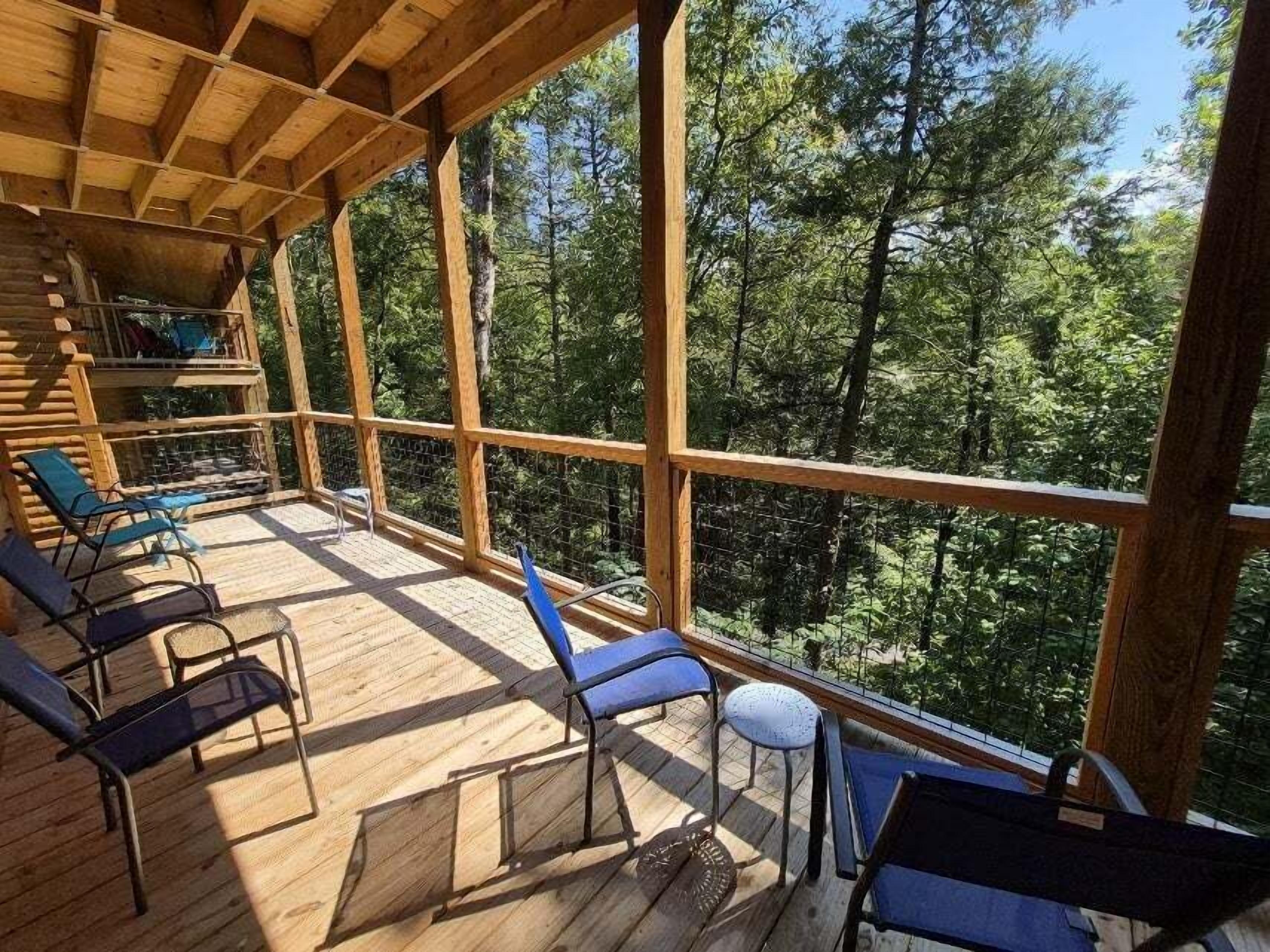 Cabin, 2 Bedrooms | Property grounds
