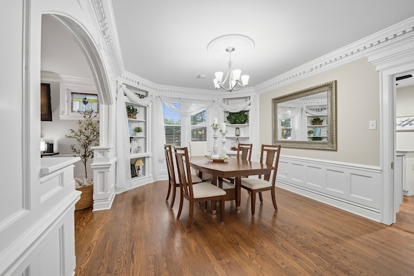 House, 3 Bedrooms | Dining