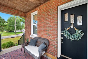 House, 3 Bedrooms | Terrace/patio