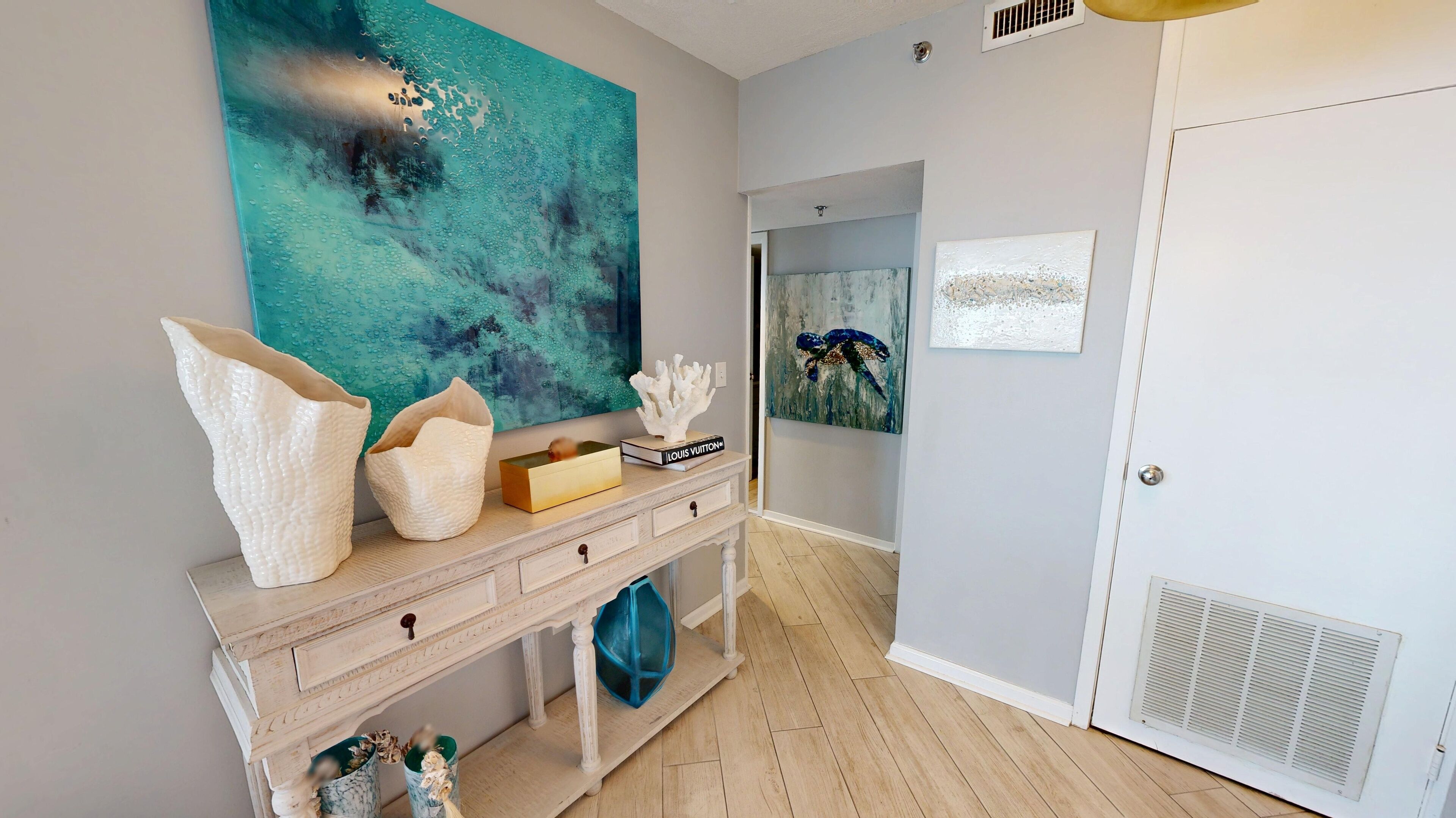 Condo, 3 Bedrooms | Interior