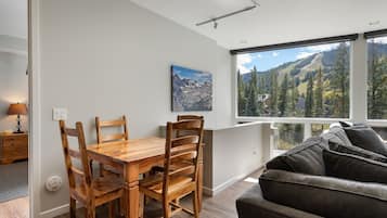Apartment, 2 Schlafzimmer | Innenbereich