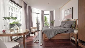 Quarto casal luxo | Ferros/tábuas de passar roupa, Wi-Fi de cortesia