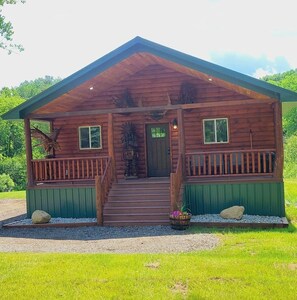 Exterior - 5 Entire Cabins Retreat (Paris)