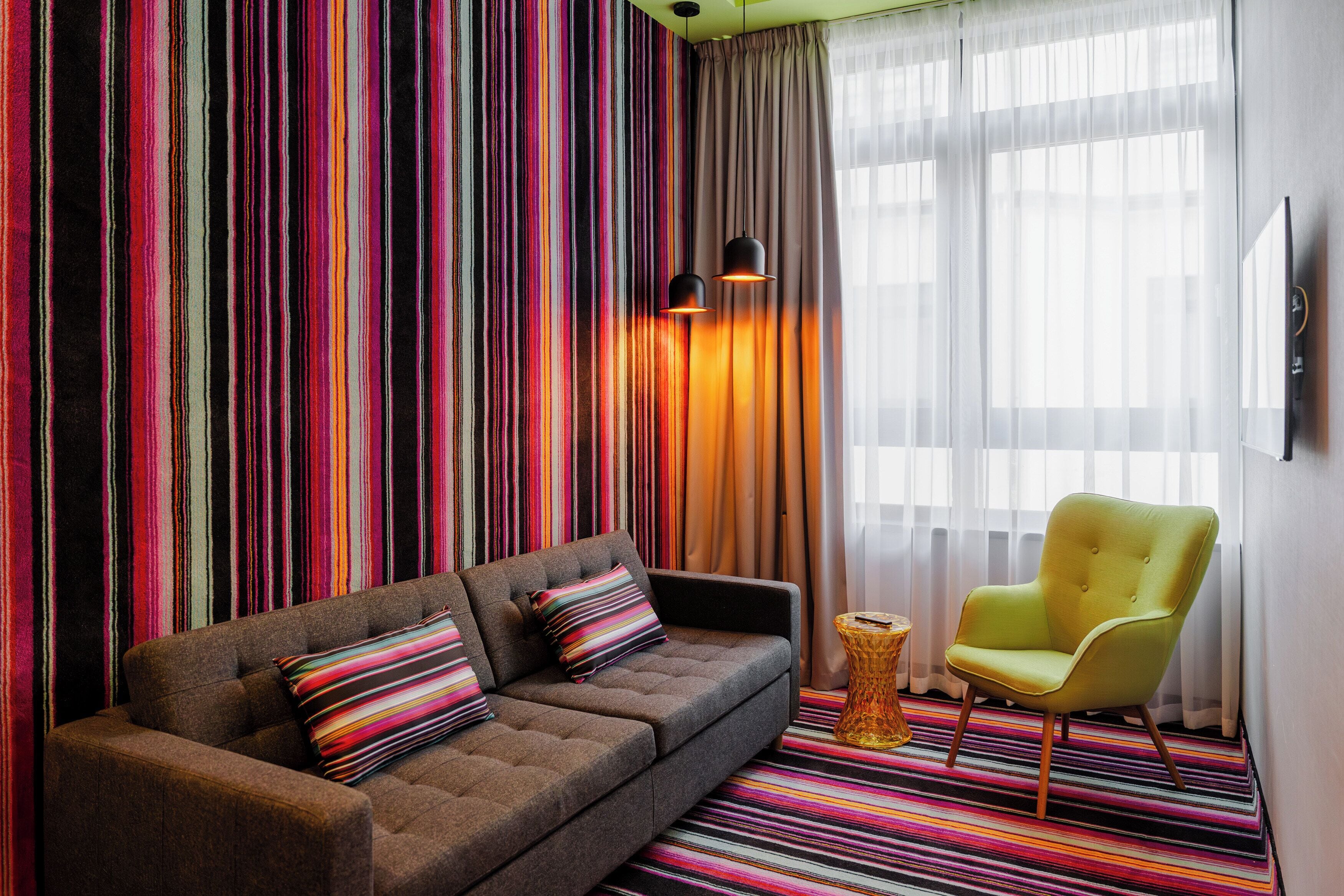 Ultra Vibe Suite | In-room safe, desk, laptop workspace, soundproofing