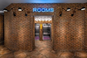 Elevator - Mamaison VIBE Hotel Downtown Budapest (Budapest)