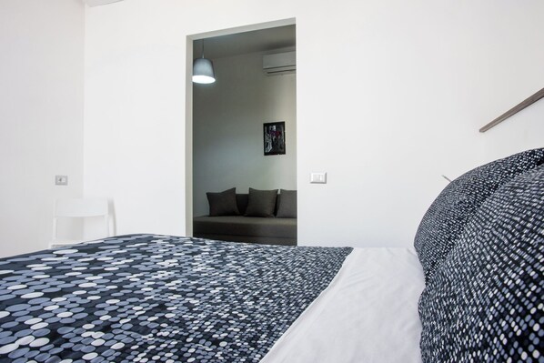 Comfort Townhome, 1 Queen Bed with Sofa bed, Balcony | Free WiFi