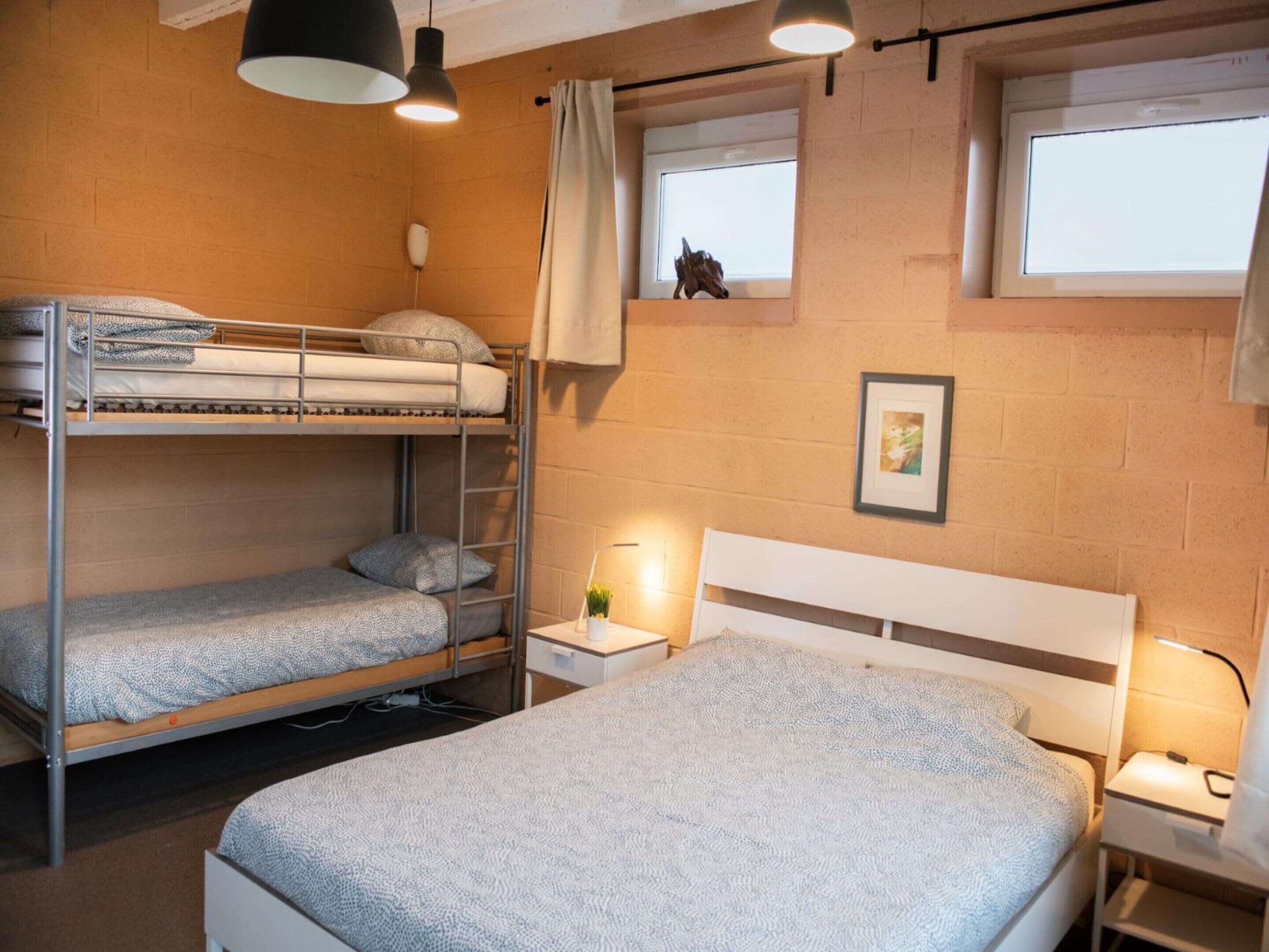 House | 2 bedrooms, individually furnished, bed sheets