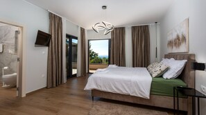 Bügeleisen/Bügelbrett, kostenloses WLAN, Bettwäsche