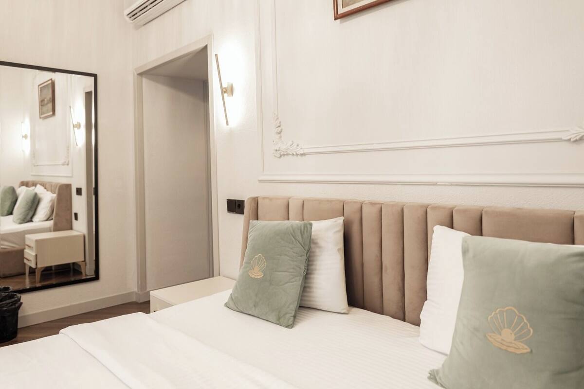 Standard Double Room, City View | Premium bedding, down comforters, Select Comfort beds, minibar