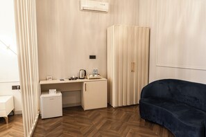 Family Quadruple Room, Balcony, City View | Premium bedding, down comforters, Select Comfort beds, minibar - Perla De Mar Boutique Hotel (Baku)