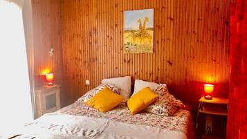 1 bedroom, WiFi, bed sheets