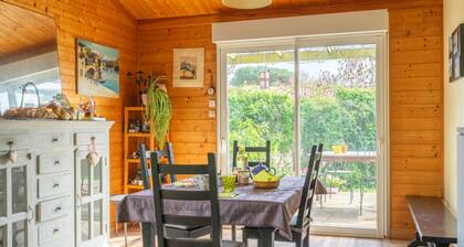 Le Pommier - Bed and Breakfast Room with Wi-Fi in Royan