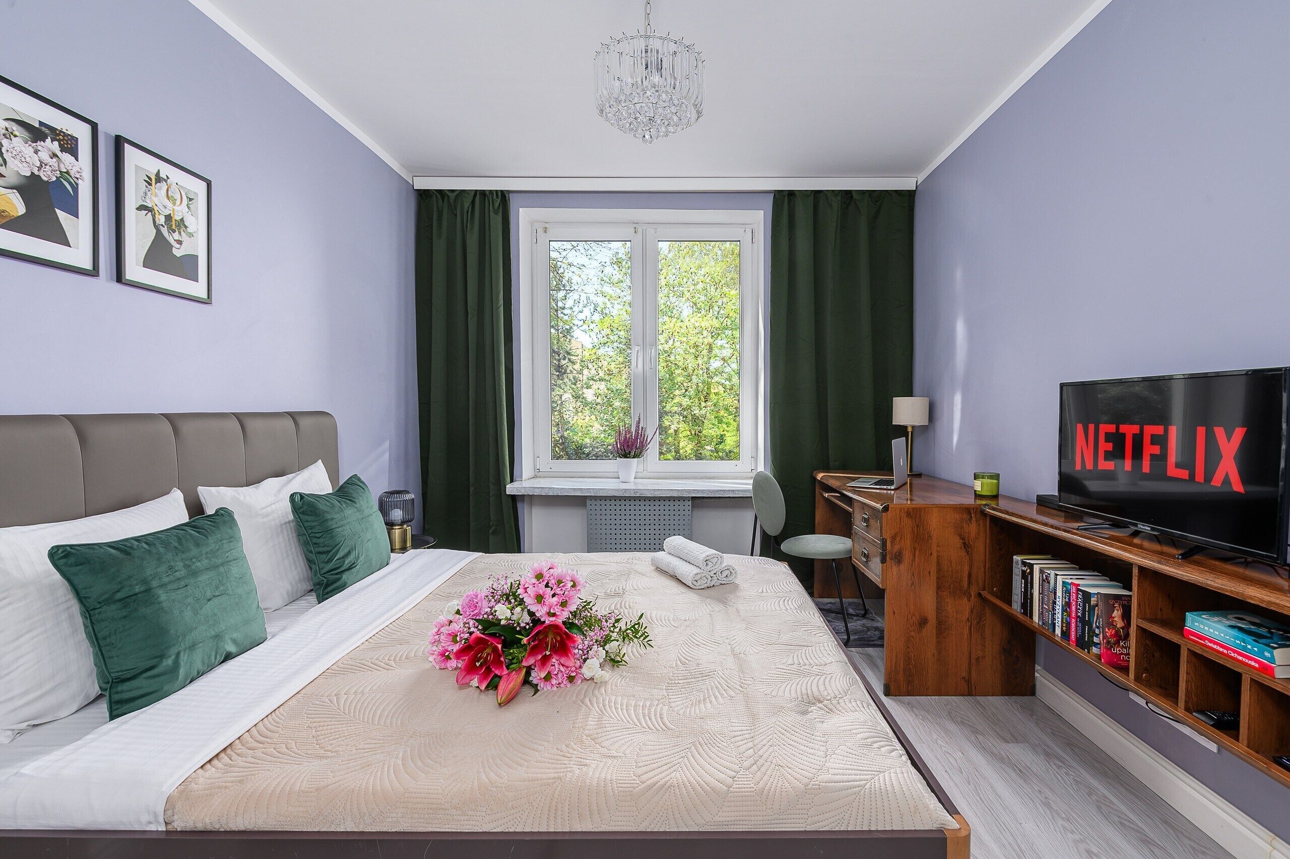 Apartamento conforto, vista para o pátio | Cortinas blackout, quartos à prova de som, ferros/tábuas de passar roupa