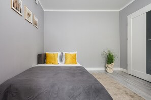 Comfort Apartment, Courtyard View | Living area | 40-inch flat-screen TV with digital channels