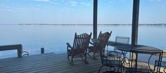 Lakefront Getaway on Lake Livingston, Sleeps 18, Dock, Slide & Sunset Views