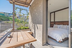 Comfort Studio, Garden View | Balcony