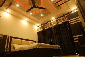 Deluxe Room | Free WiFi