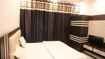 Deluxe Room | Free WiFi